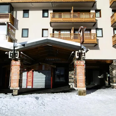 Vanoise - Val Thorens: Entierement Renove Aux Pieds Des Pistes Mae-8924 Apartment *